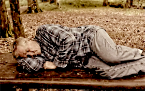 新研究揭示：熬夜真的會”變傻“！睡眠期間大腦會啟動“排毒”程序，清除腦內(nèi)垃圾